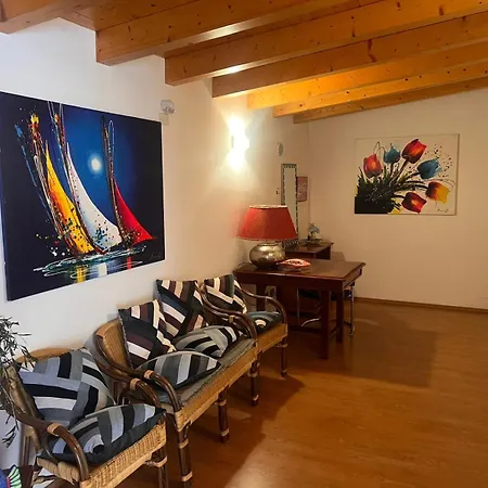 Stefania Apartment Cavasso Nuovo